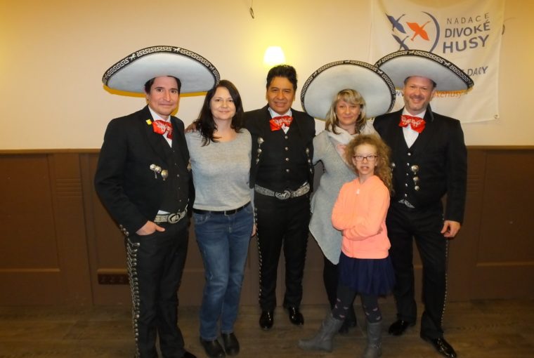 28616988 1678160065565472 2834450102129010797 O