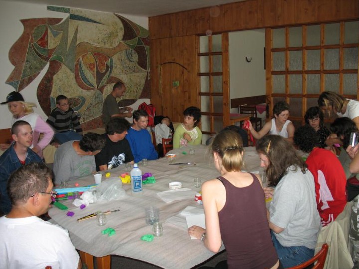img00142.jpg