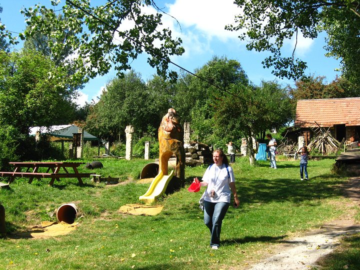 img00021.jpg