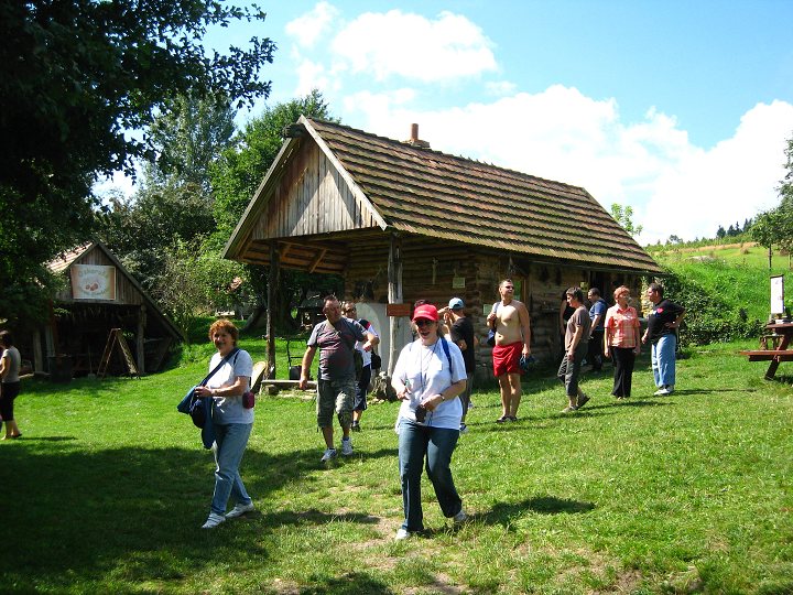 img00044.jpg